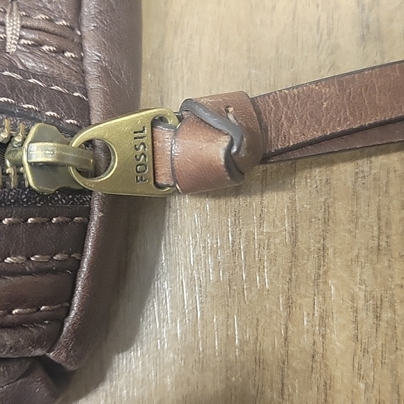 FOSSIL "MORGAN" Vintage Traveler Brown Leather Messenger Crossbody Shoulder Bag - Picture 10 of 17